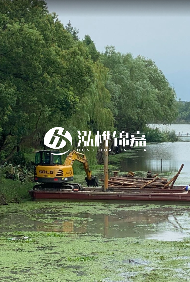 咸寧挖機(jī)打木樁專業(yè)施工-農(nóng)村建房打樁選松木樁好嗎？